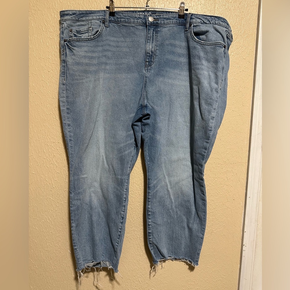 Torrid Perfect Boyfriend Ankle Jeans Size 26 Classic Denim Frayed Hem